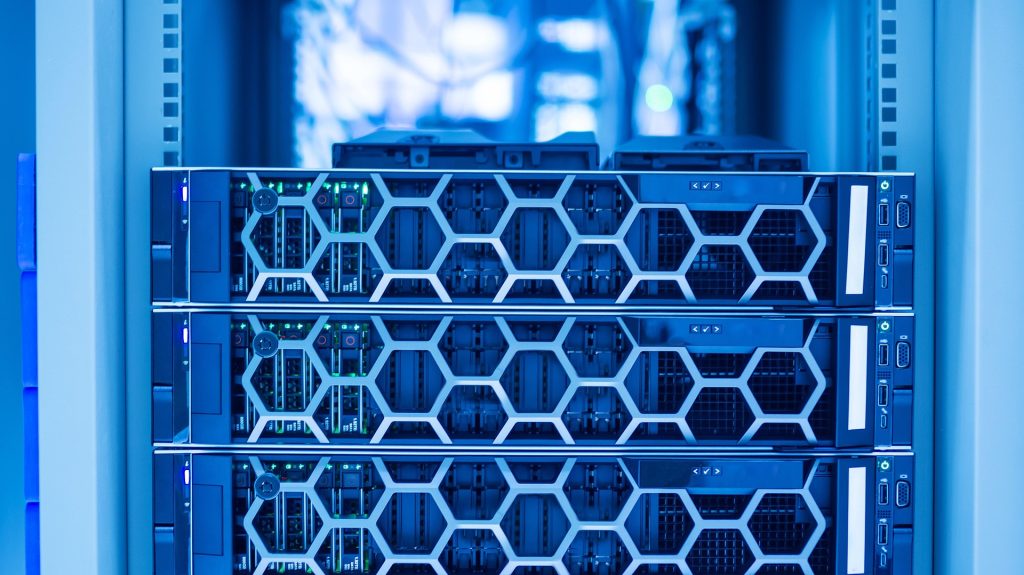 technology 8118375 1920